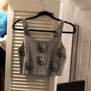 Crop top